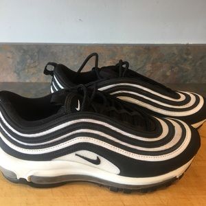 Worn twice Nike Oreo Air Maxes